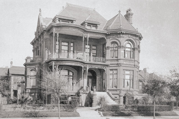 1726 Broadway
